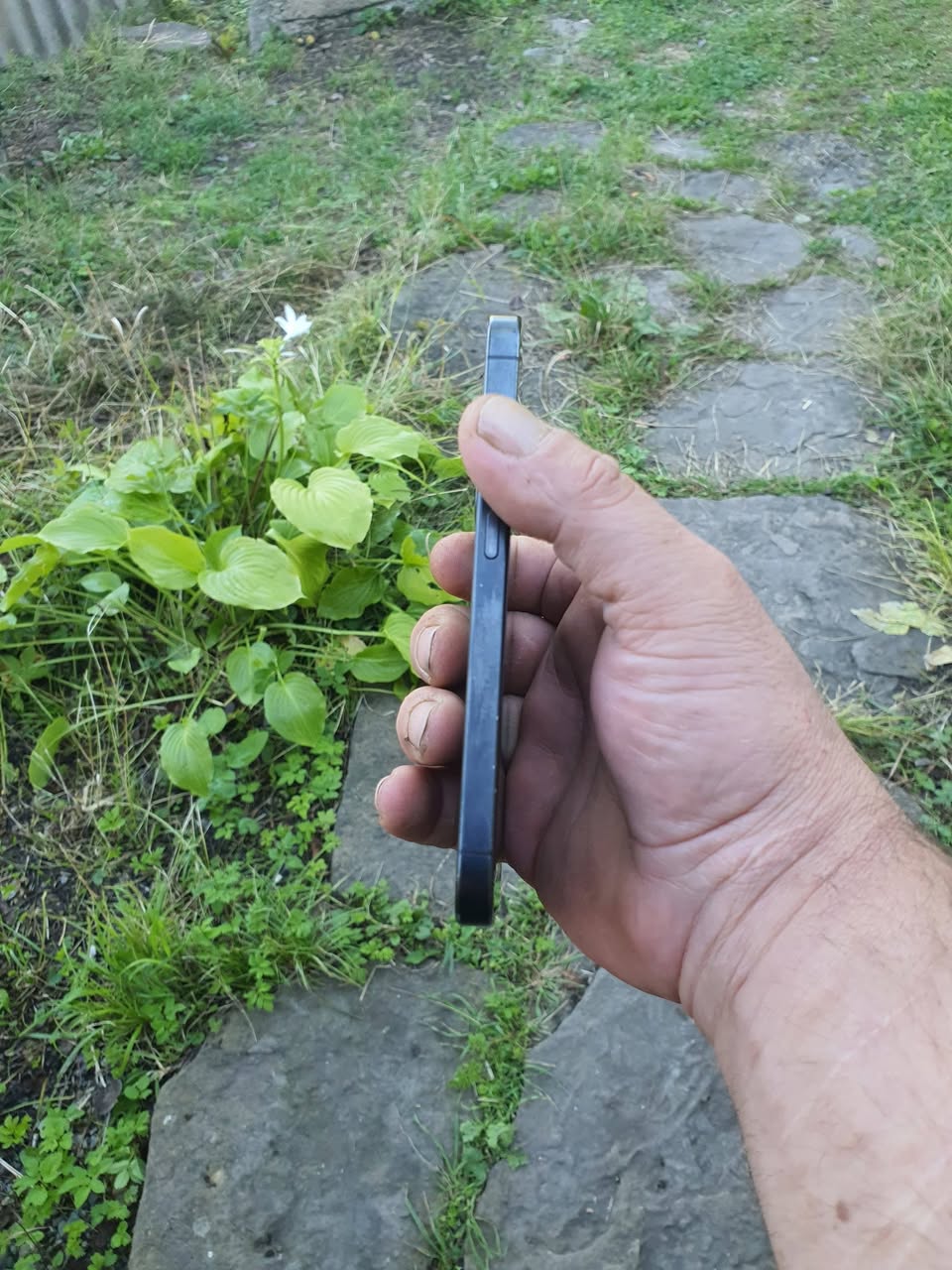 Վաճառվում է iPhone 15 Pro բացած մարտկոցով