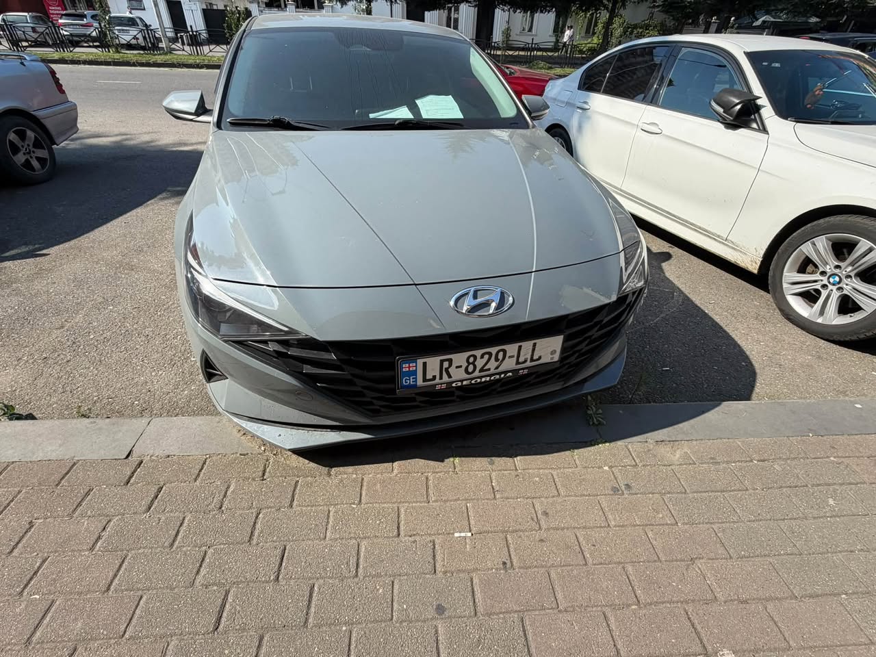 იყიდება Hyundai Elantra 2022 სედანი, შესანიშნავი — 12,300$