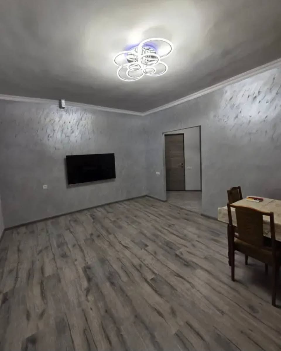იჯარით ბინა, ერევანი