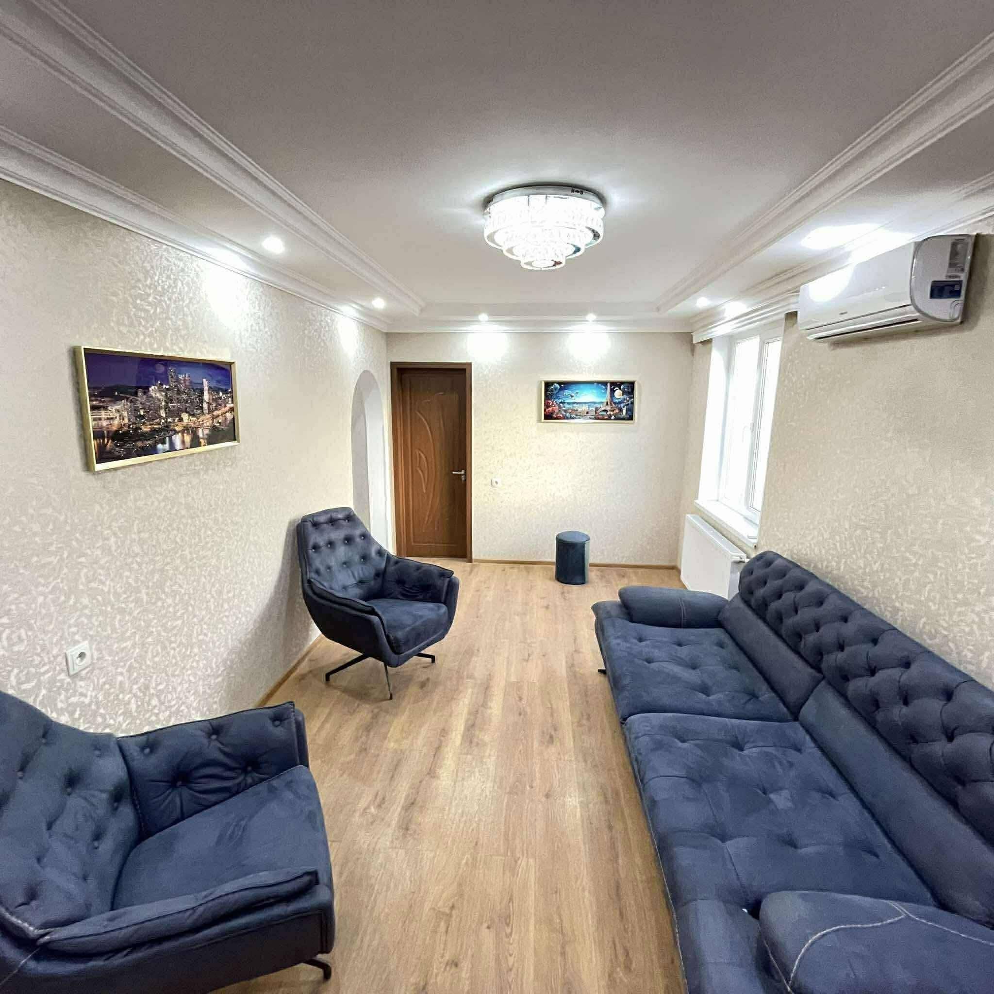 For sale in New Rustavi, 16th microdistrict — $103,000