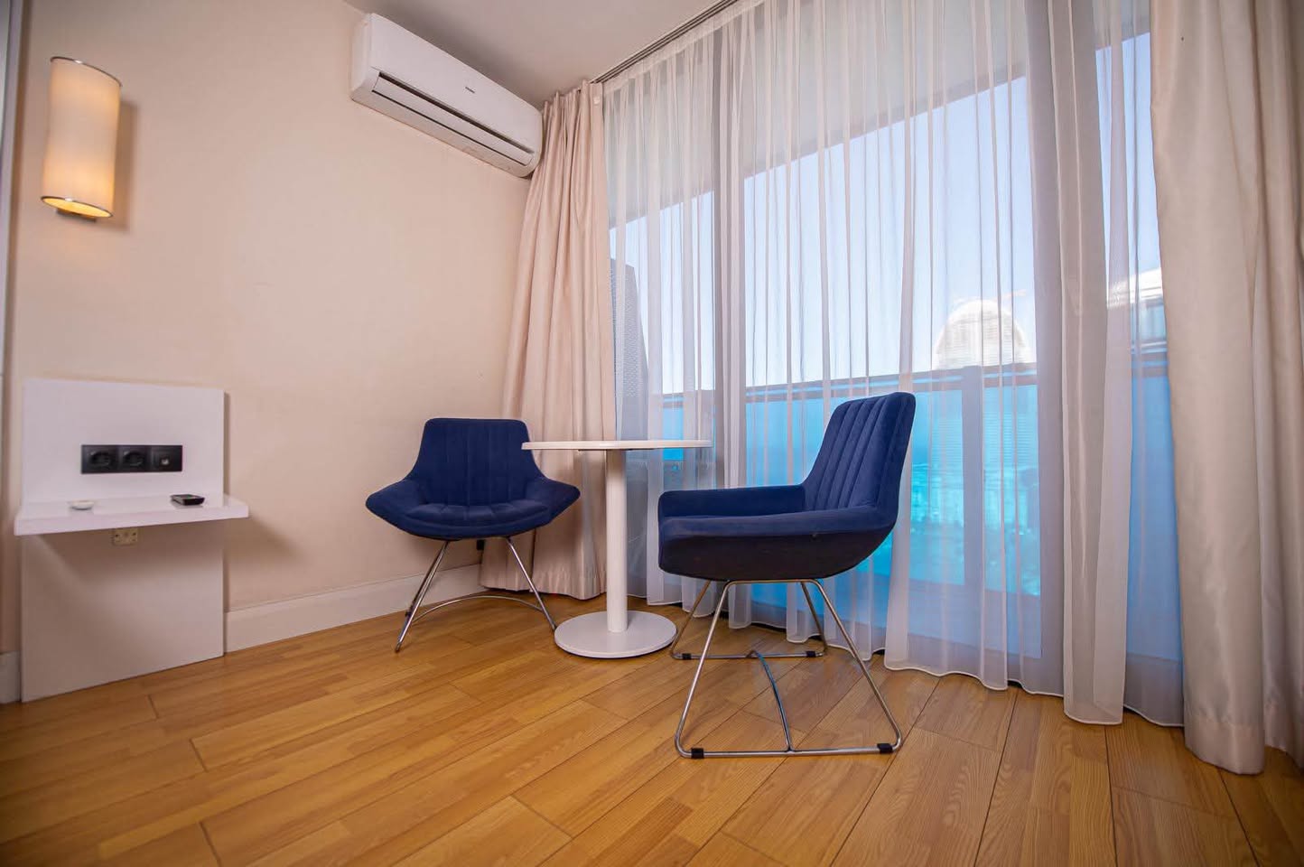 Orb Citys A blokunda satılır 07 — 54,000$