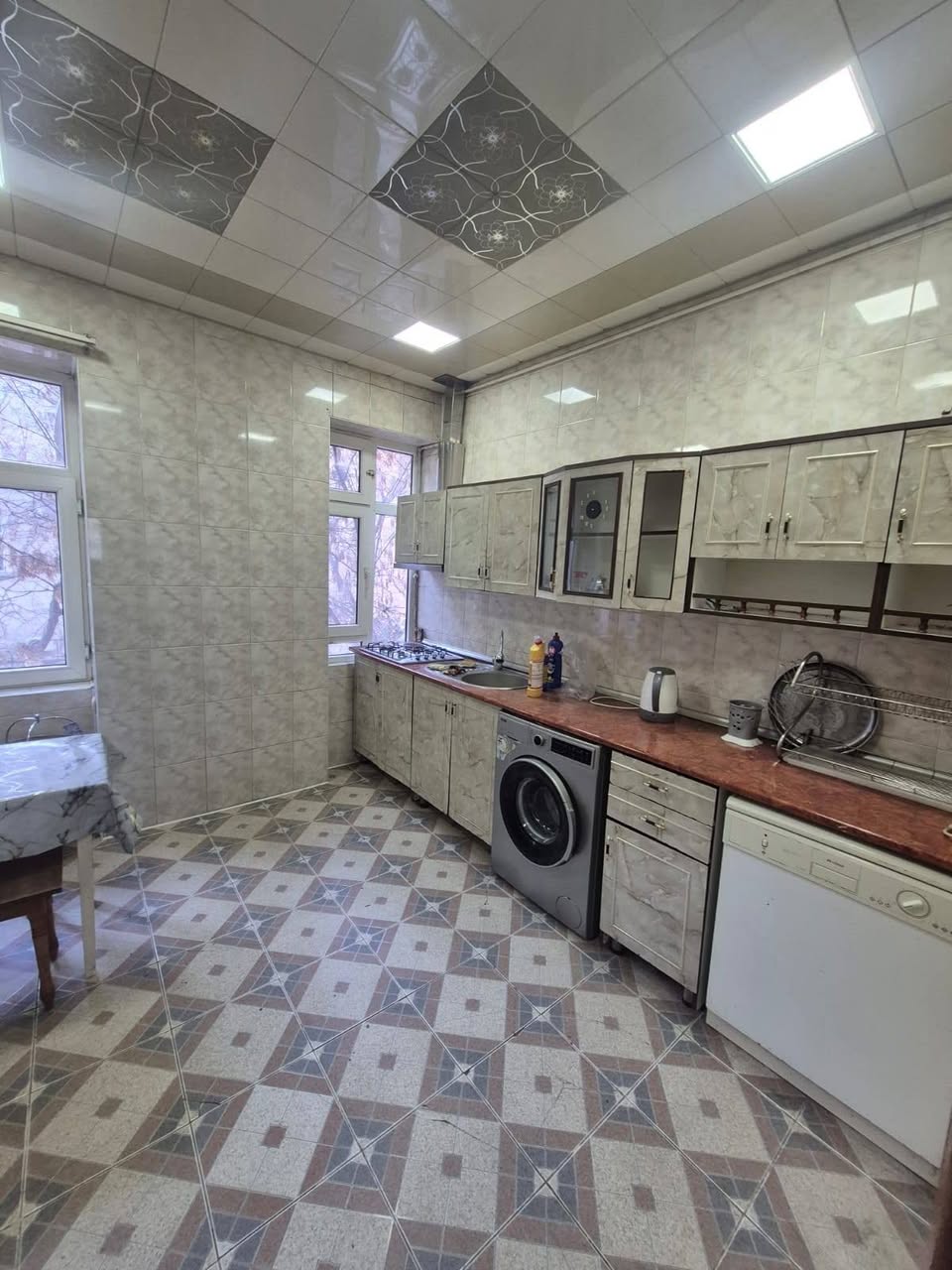 Квартира в аренду — 175₼