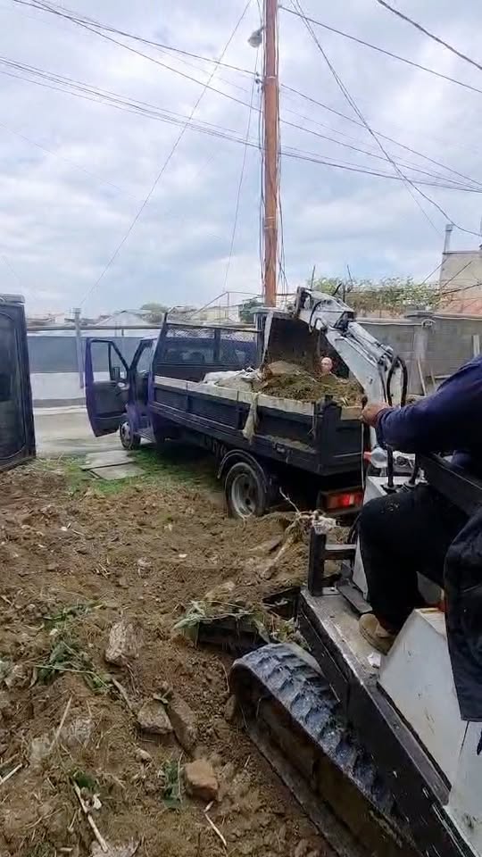 📞 Həyətin təmizlənməsi xəraba, köhnə əşyalar