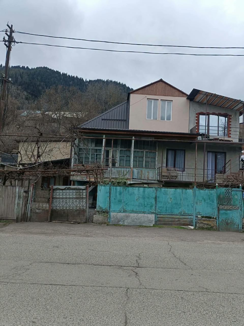 🏠იყიდება სასწრაფოდ 5 ოთახიანი, კერძო ✅️2 — 67,000$