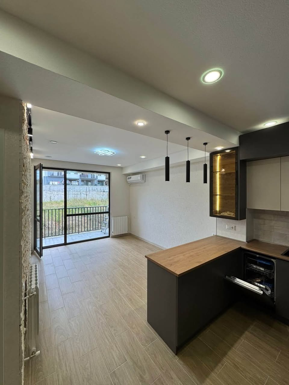 📍Продается в Мухиани, на Гобронидзе ✅50 м² ✅1 — 81,000$