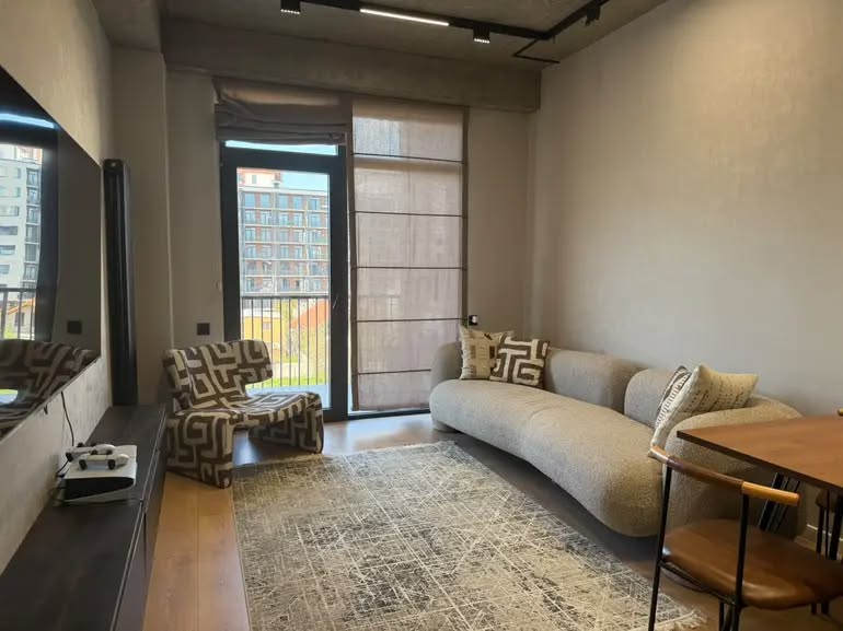 იყიდება ბინა, თბილისი — $174,000