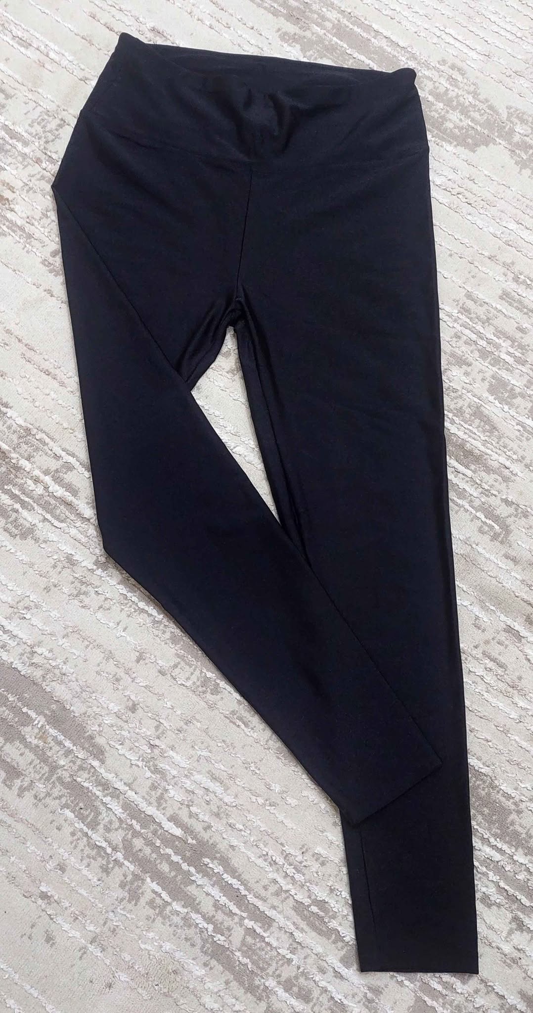 Black leggings, M/L size