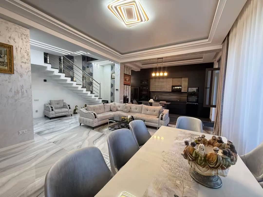 🏠Վաճառվում է 5 սենյականոց առանձնատուն 📍Ավան — 570,000$