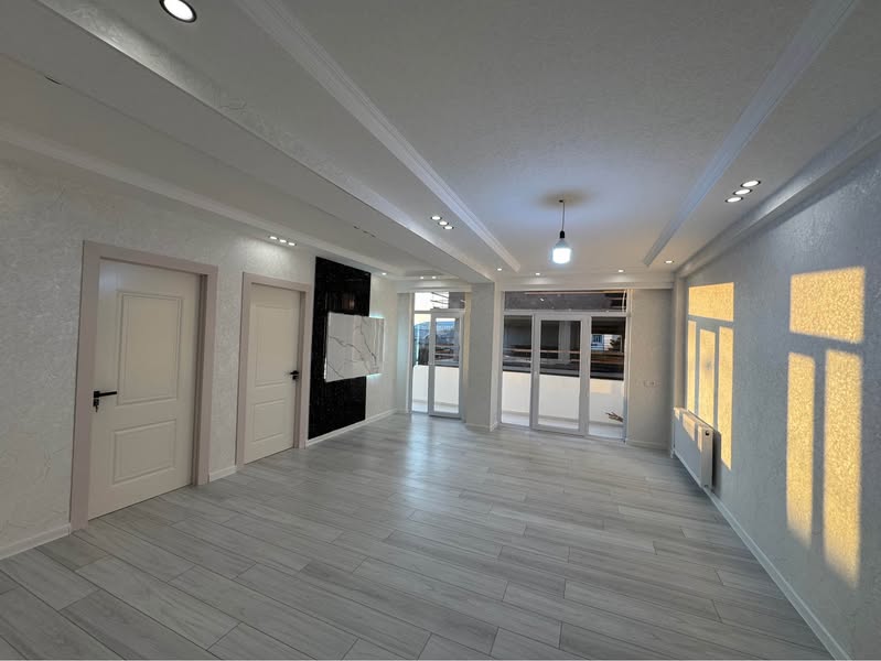 Mənzil satılır, Marneuli — $75,000