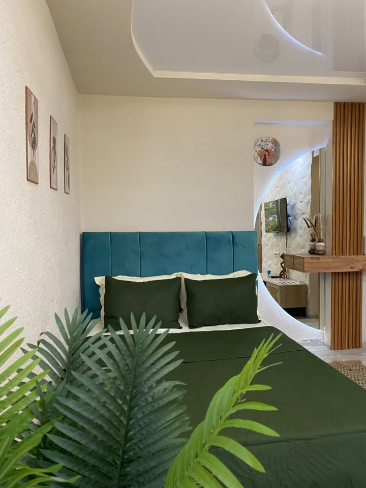 Kiralanıyor daire, Poti