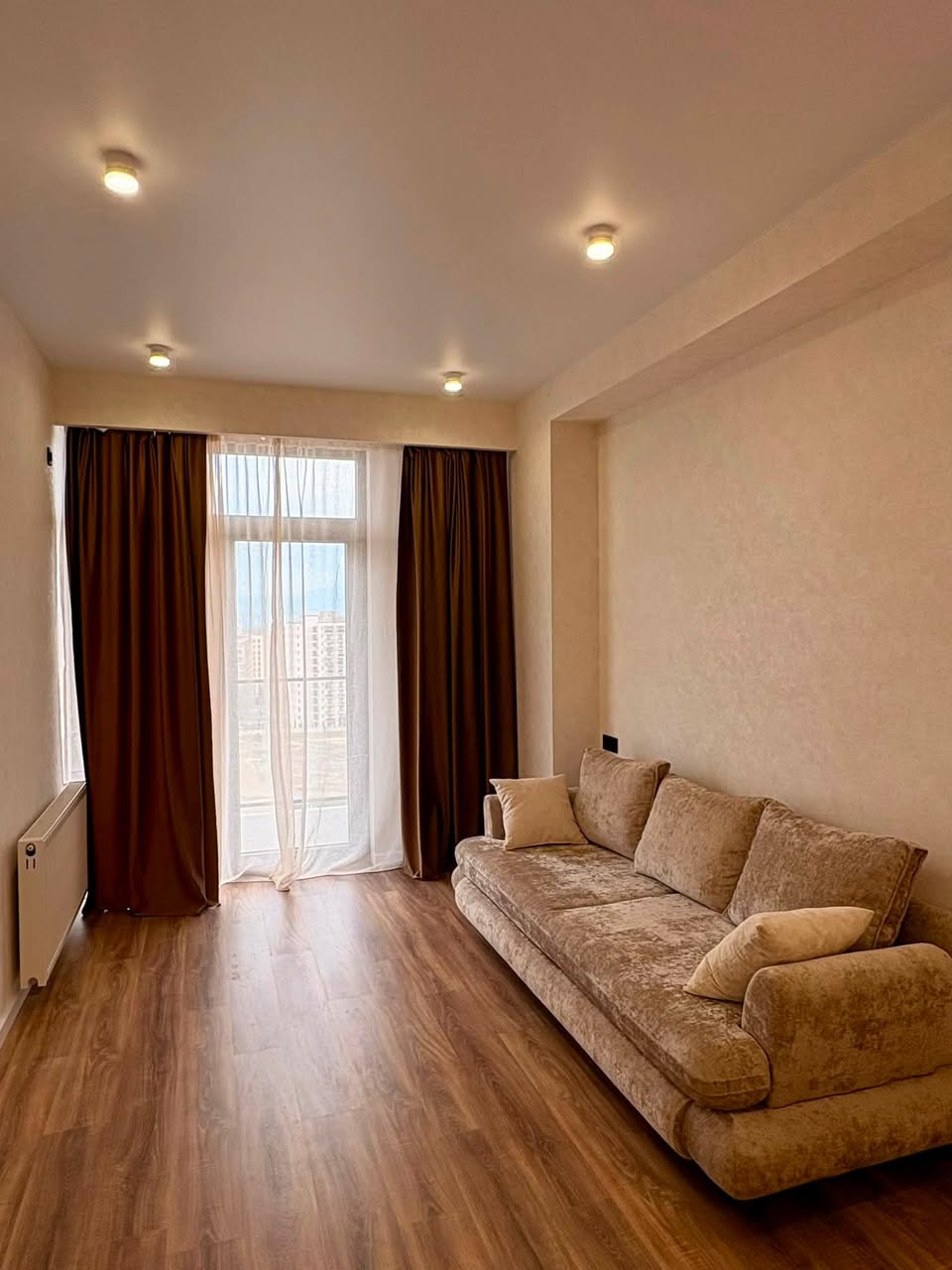 იყიდება ბინა, თბილისი — $90,000