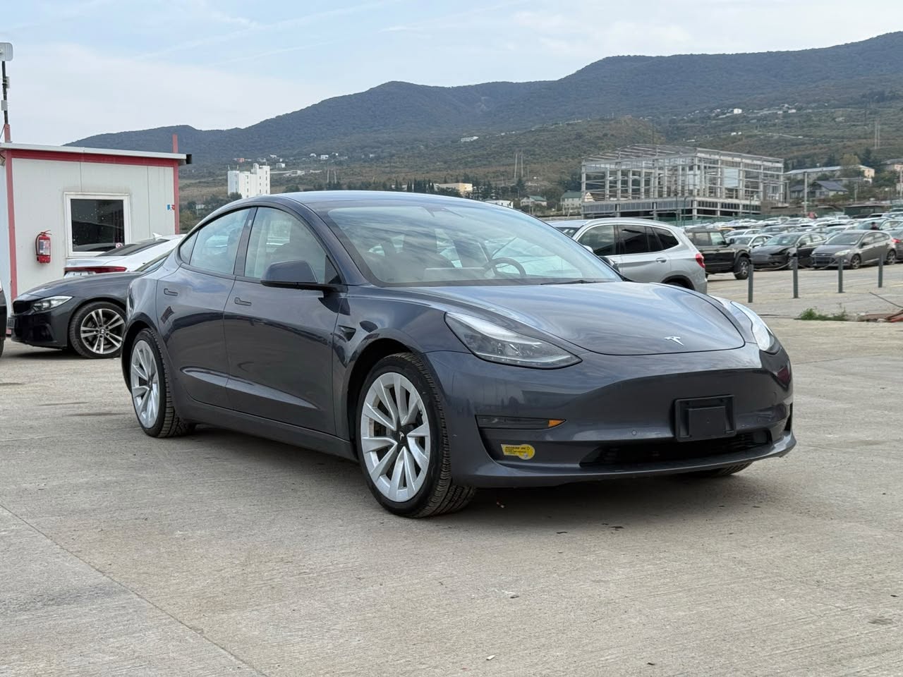 Tesla Model 3 2022