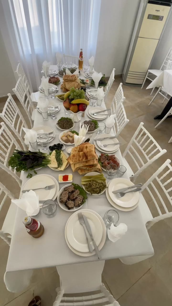Salam, icarəyə verilir fəaliyyət göstərən Evrasiya+ zalı, Zestafonda.