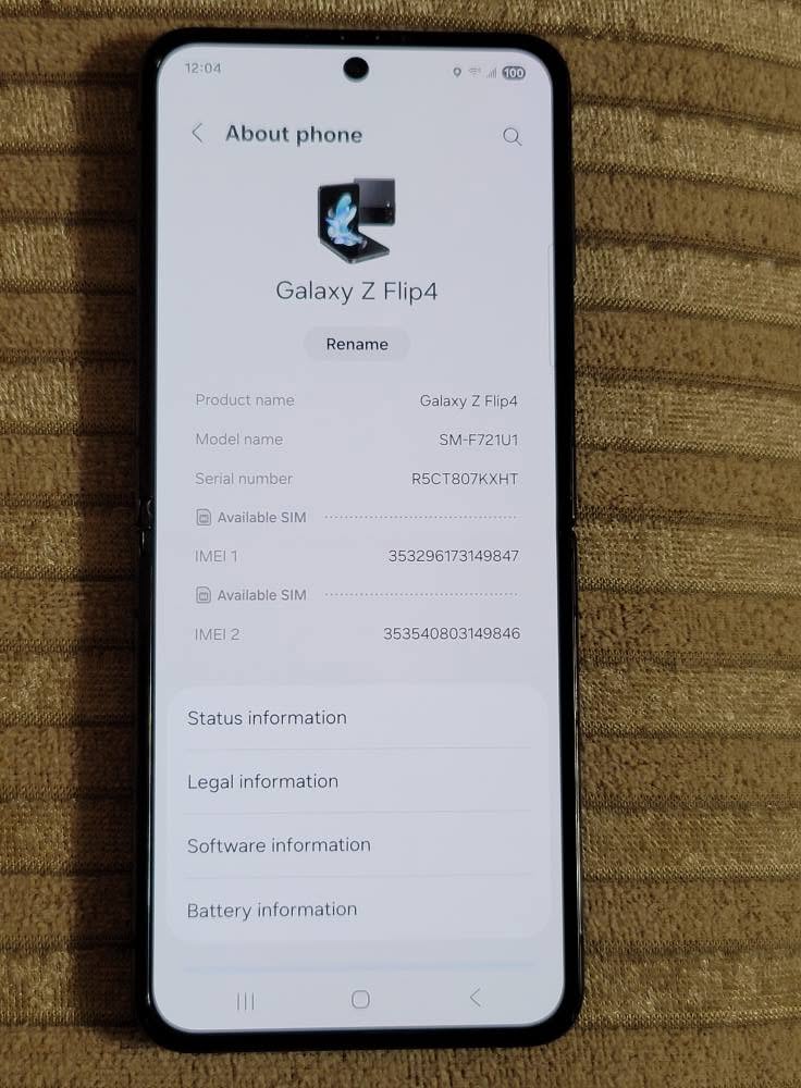Satılır Samsung Galaxy Z Flip4 amerikalı — 700₾