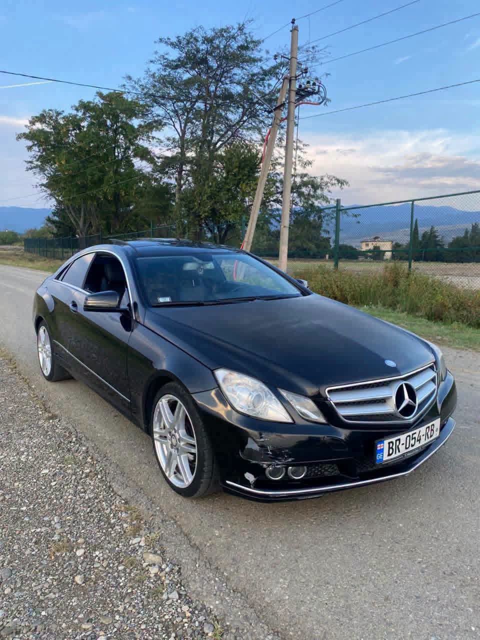 E 350 2010 — 6,000$