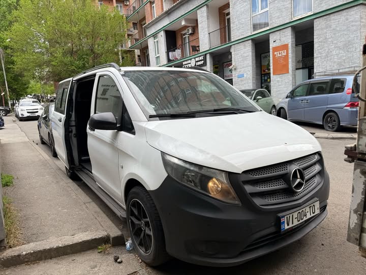 მერცედესი ვიტო 2017 — 16900$