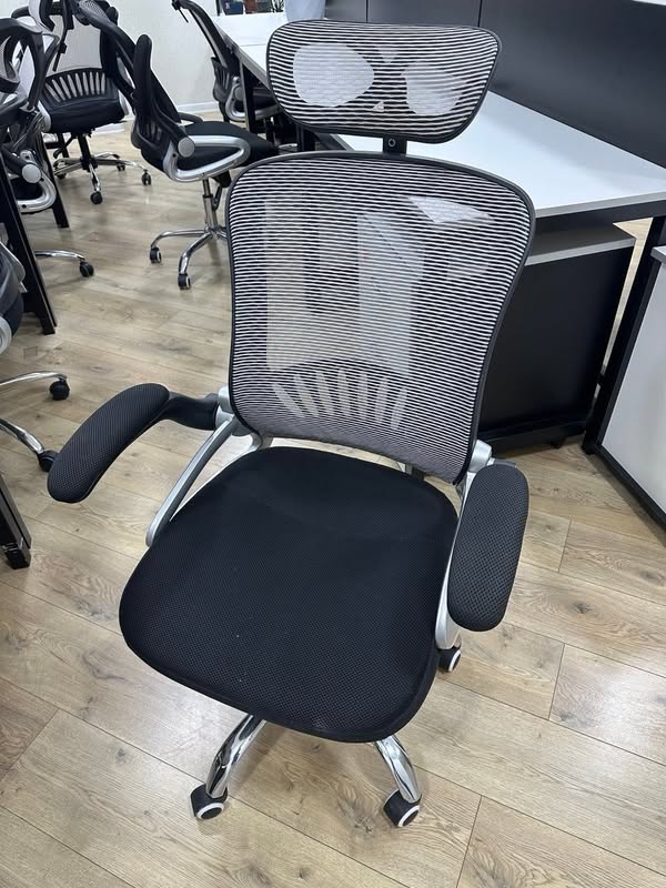 Furniture — 80₼