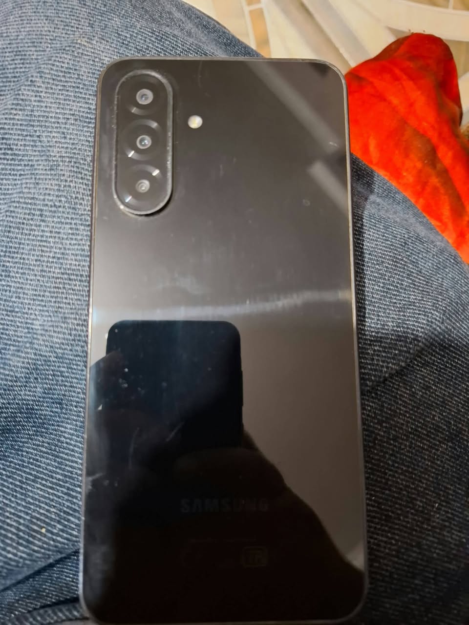 Satılık veya takaslık Samsung telefon