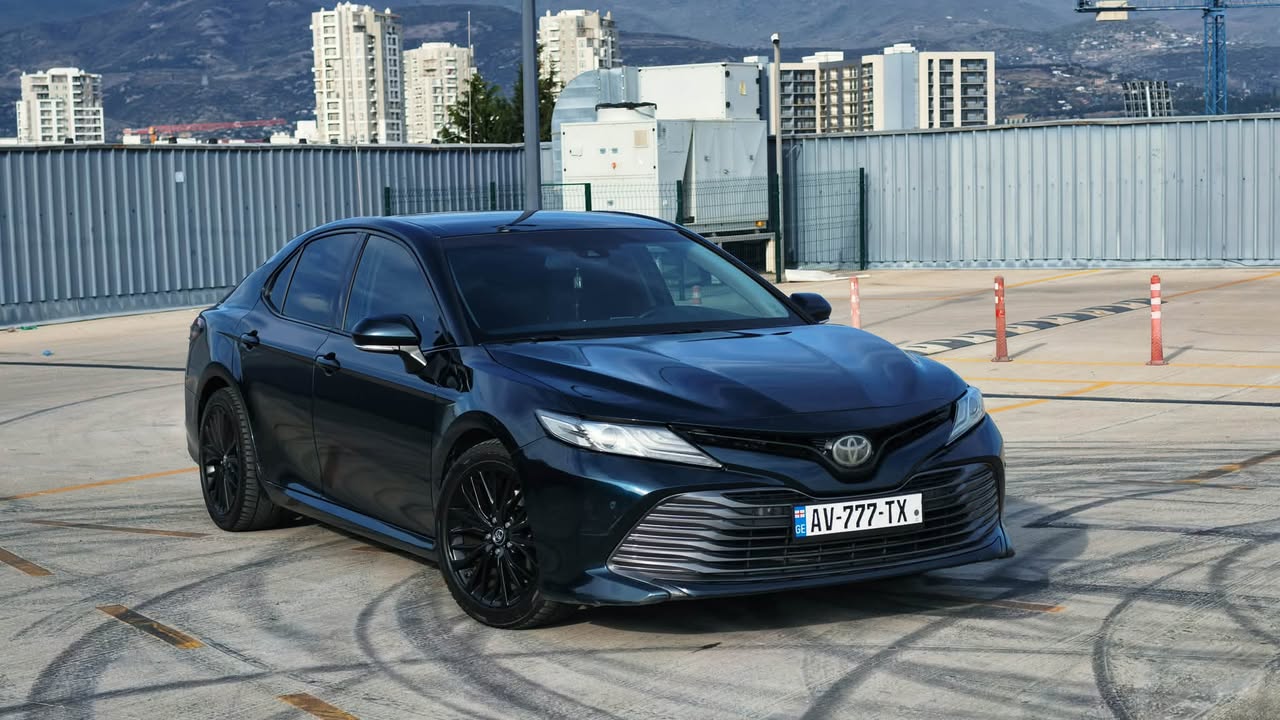 იყიდებაა 📱 XLE პაკეტი 2.5 ძრავით 2025