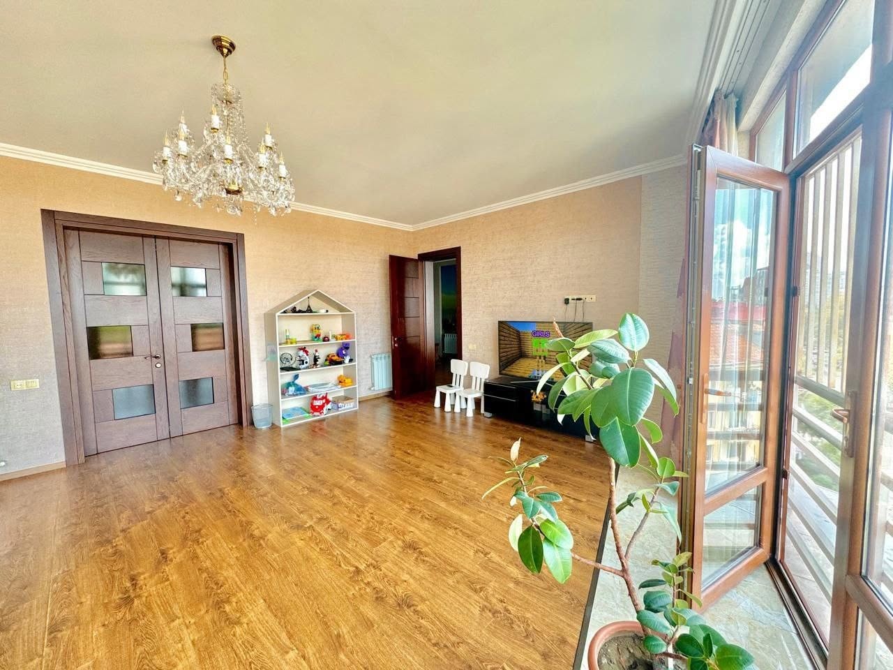 5 odalı daire kiraya verilmektedir, Batum - $2,700