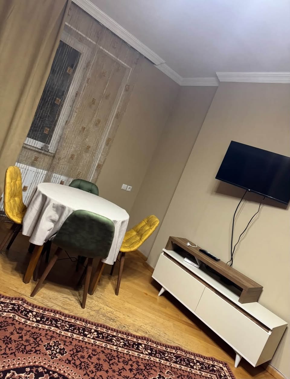 Kirayəyə mənzil, Tbilisi