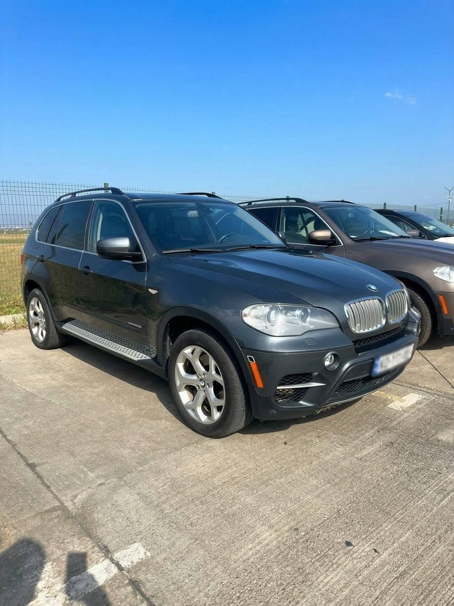 იყიდება BMW X5 xDrive50i, 2012 4.4L