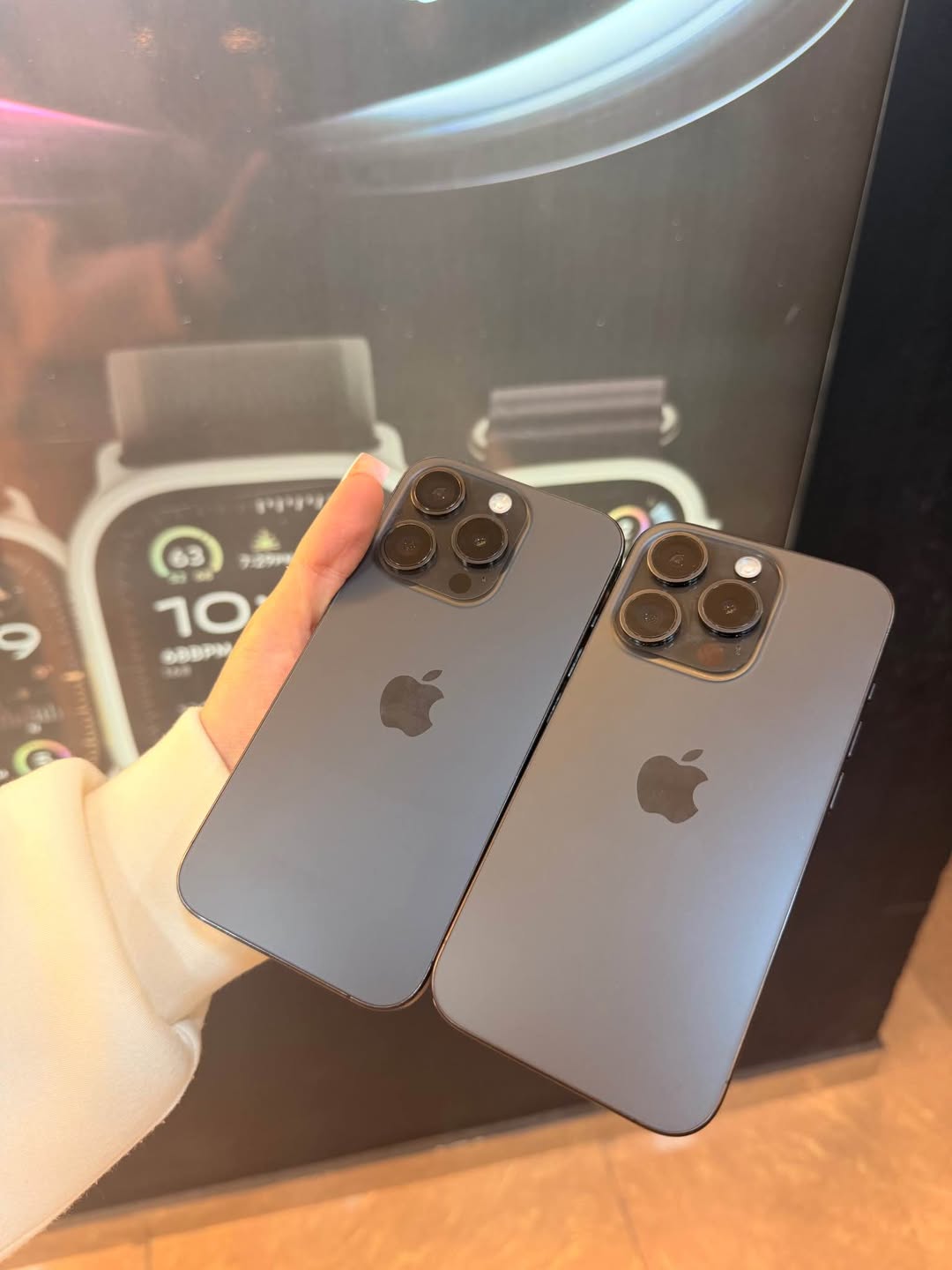 Iphone 15 pro Ունենք 2 հատ — 190,000֏