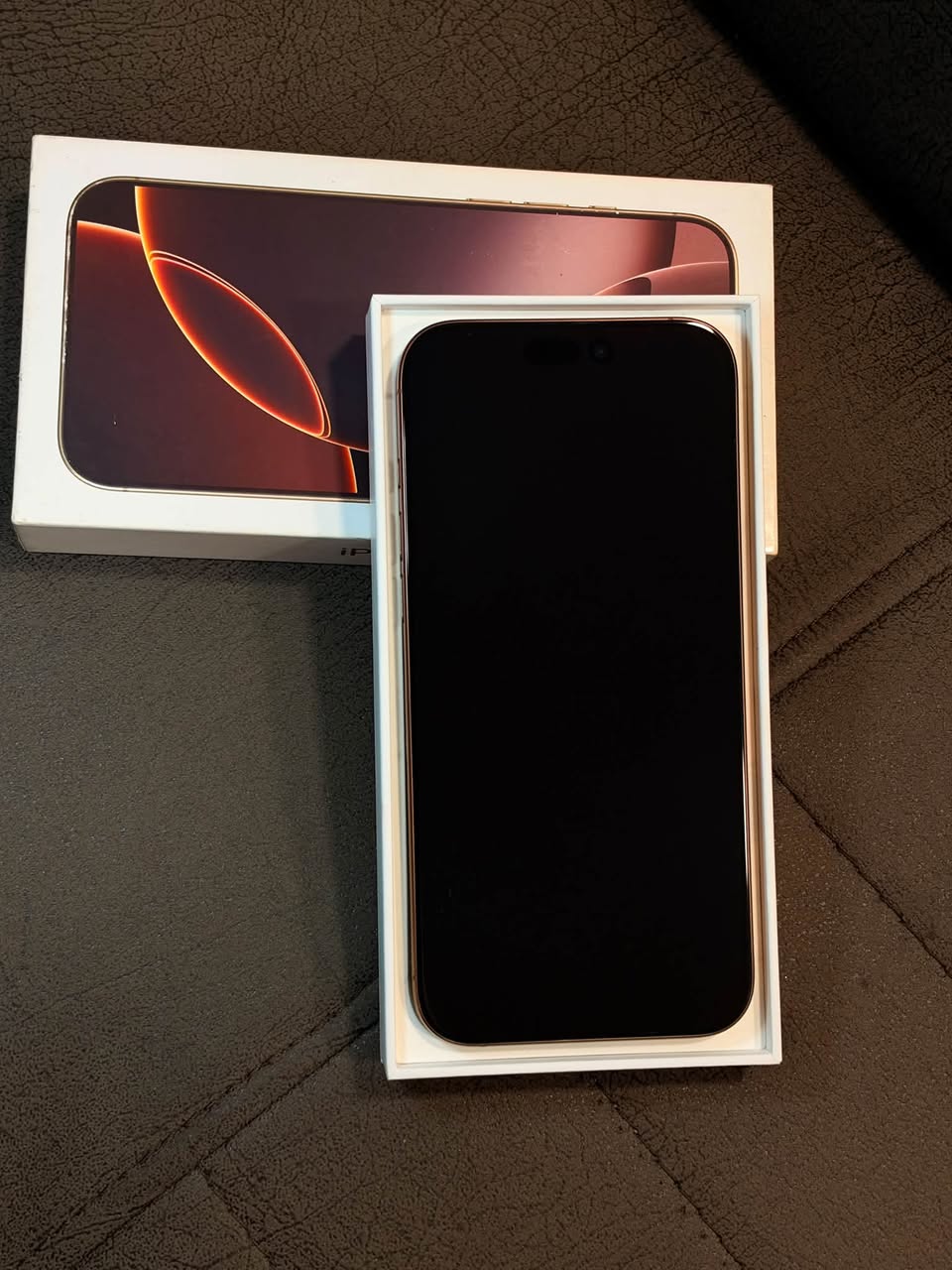 iPhone 16 Pro, ორიგინალი ყუთით