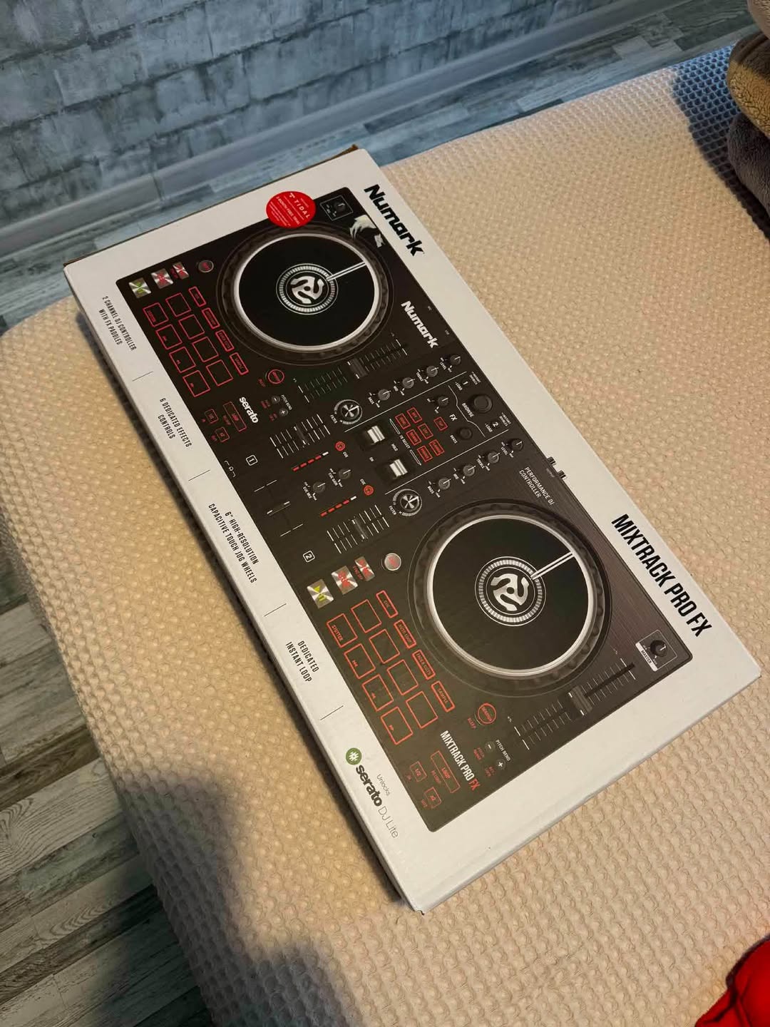 🎧 DJ kontrolleri satılır 🎶 Satılır — 600₾