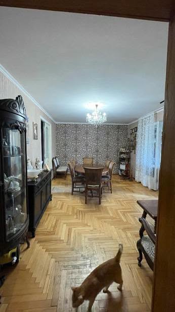 Продается 4-комнатная квартира, Тбилиси — $138,000
