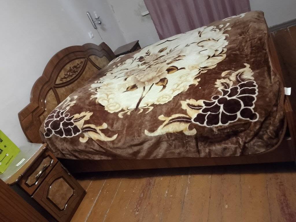 Мебель для спальни, мало использовалась