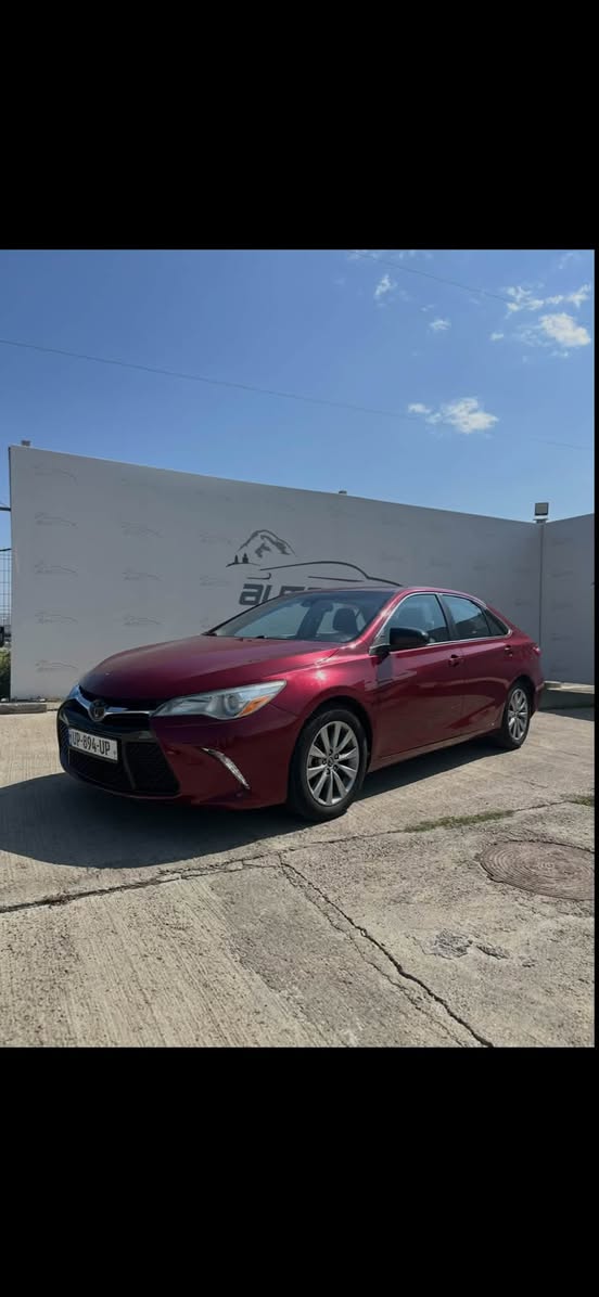 Toyota Camry 2015