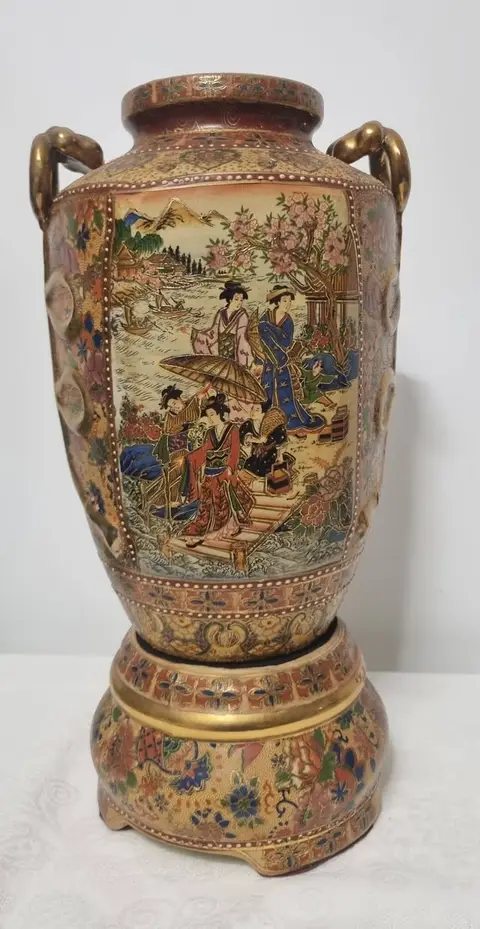 Satsuma-style ceramic vase, 47 cm