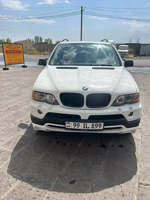 🚘 BMW X5 3.0 — ՇԱՏ