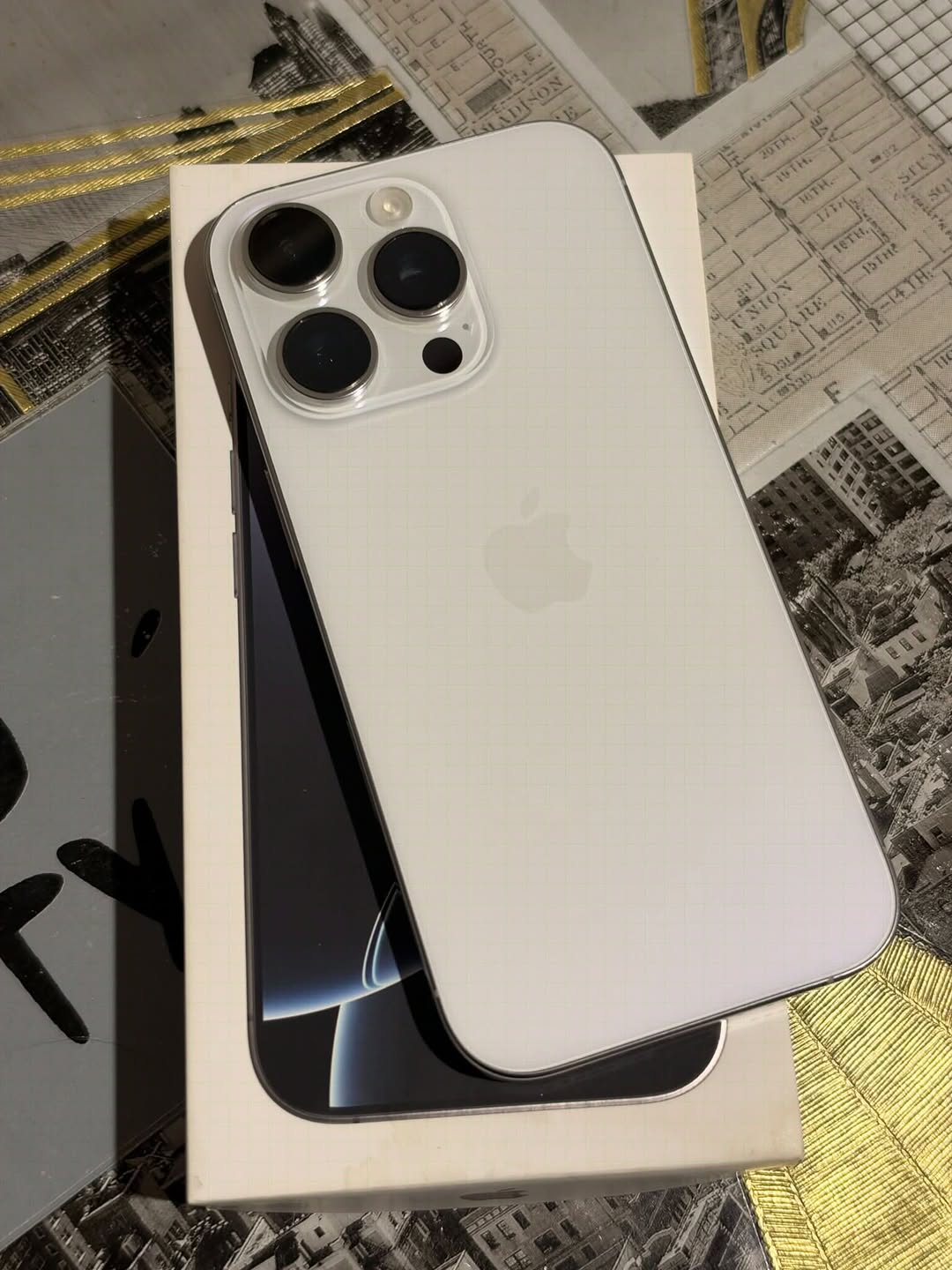 iPhone 16 Pro 256GB, battery 89%