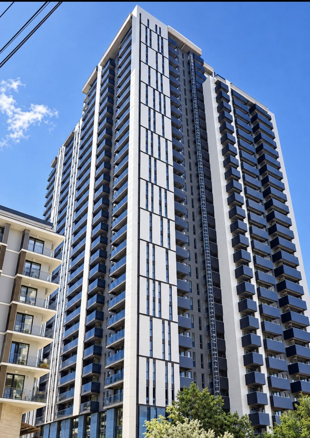 Mənzil satılır, Tbilisi — $372,000