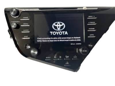 Toyota Camry 2018-ci ilin modeli satılır