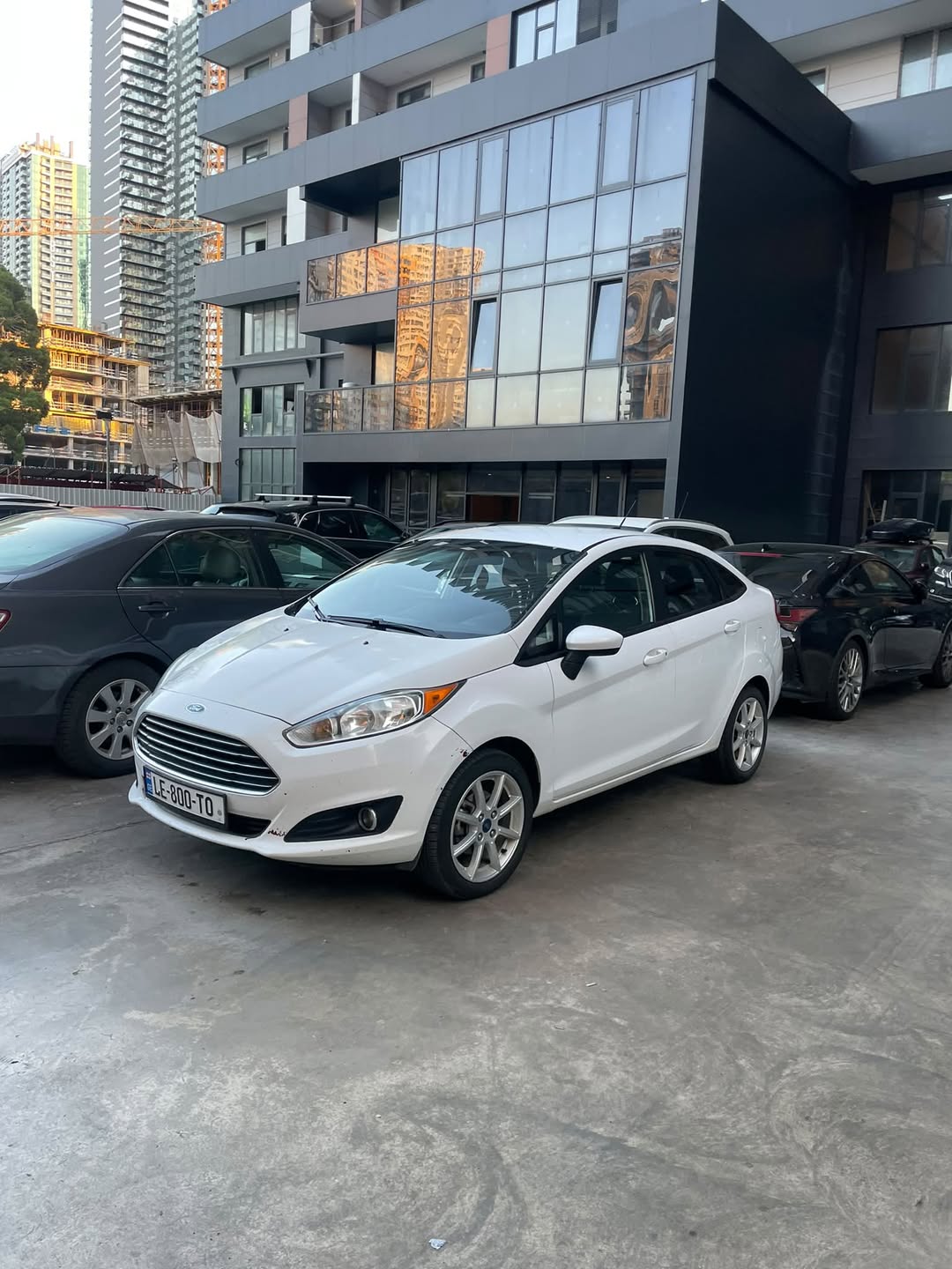 Автомобиль 2019