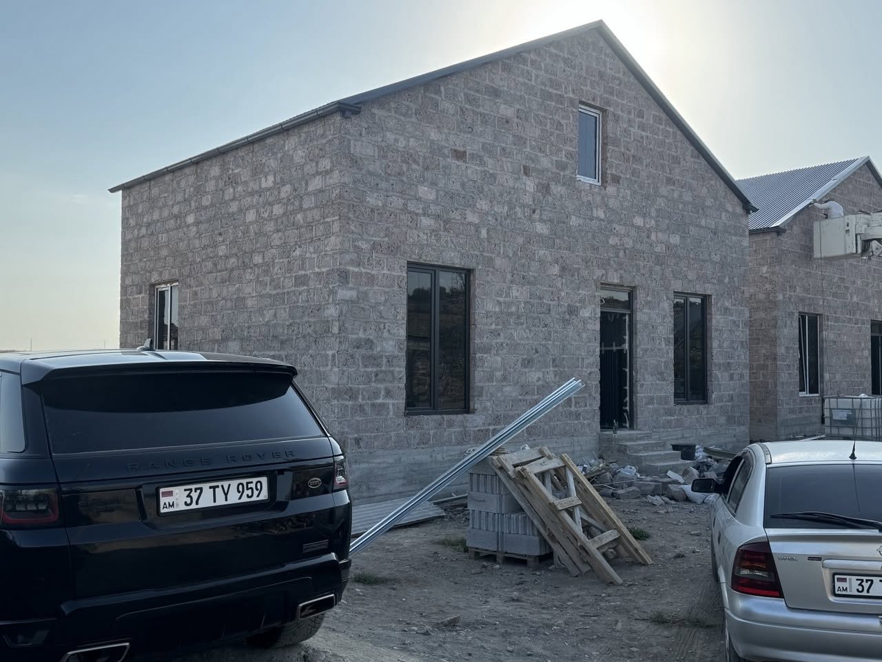 Ev / Villa — 43,000,000 AMD

Evin / Villanın fiyatı — 43,000,000 AMD