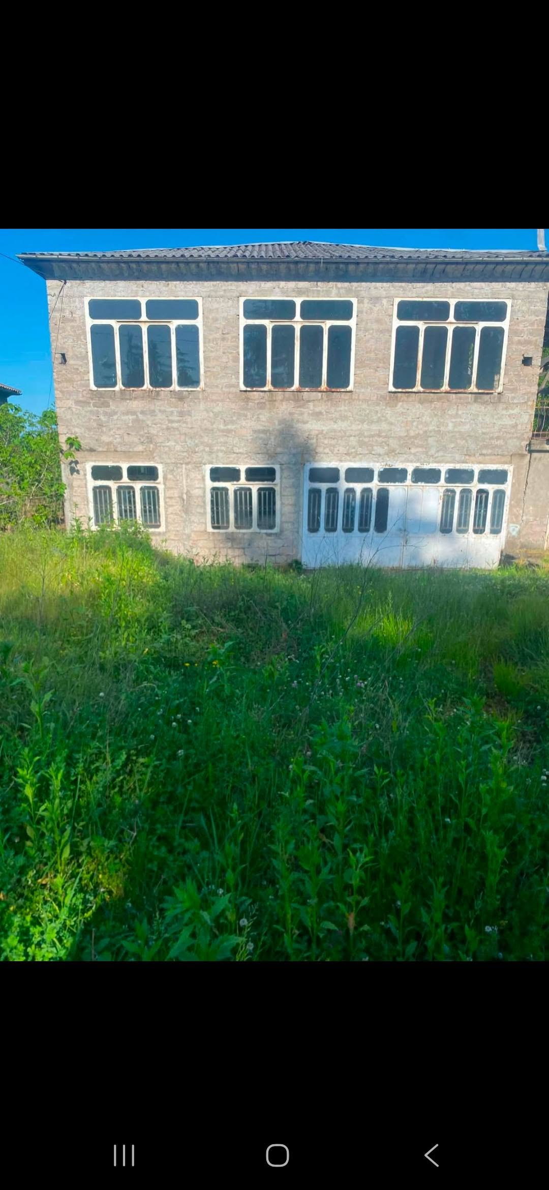 In Ozurgeti, a house is for sale near the Golf Colony, 1100 sqm