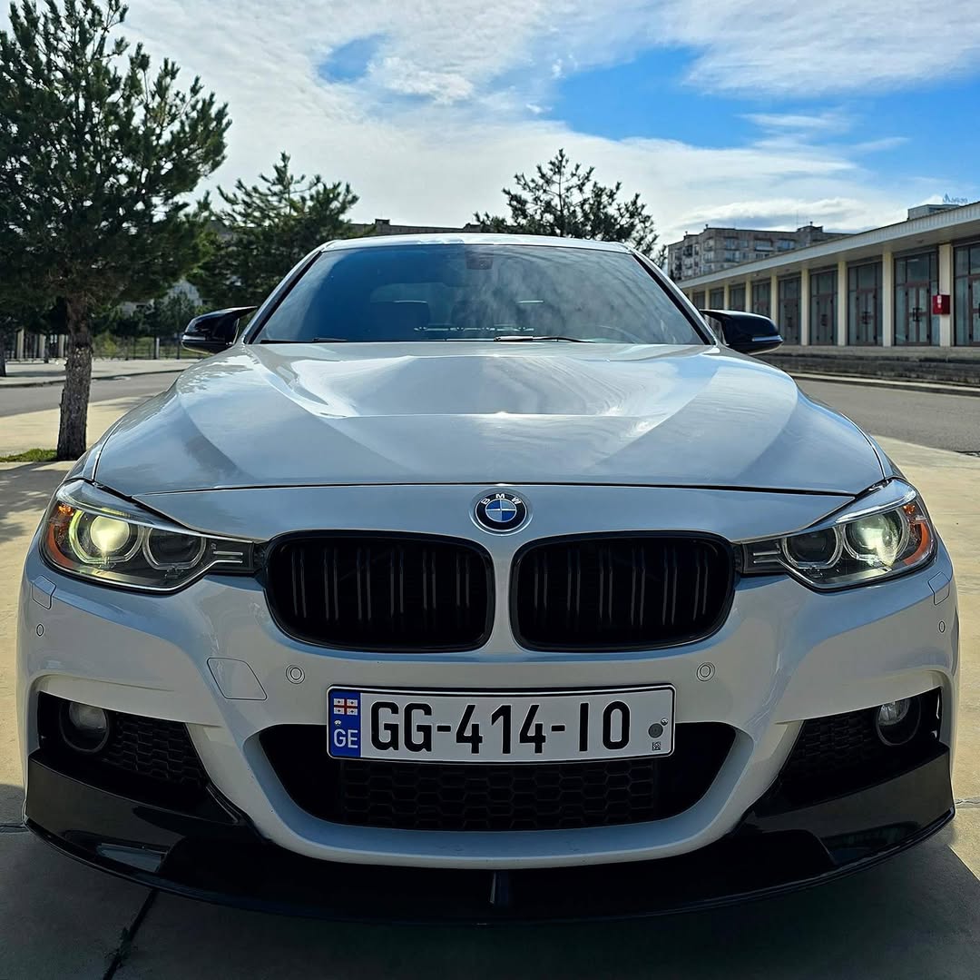 BMW 328 xDrive 2015 year engine — 9,900$