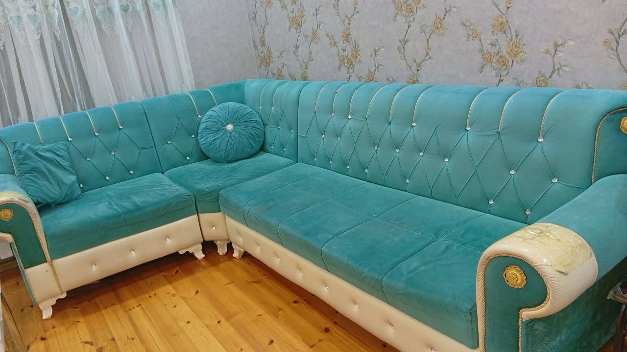 Furniture — 70₼
