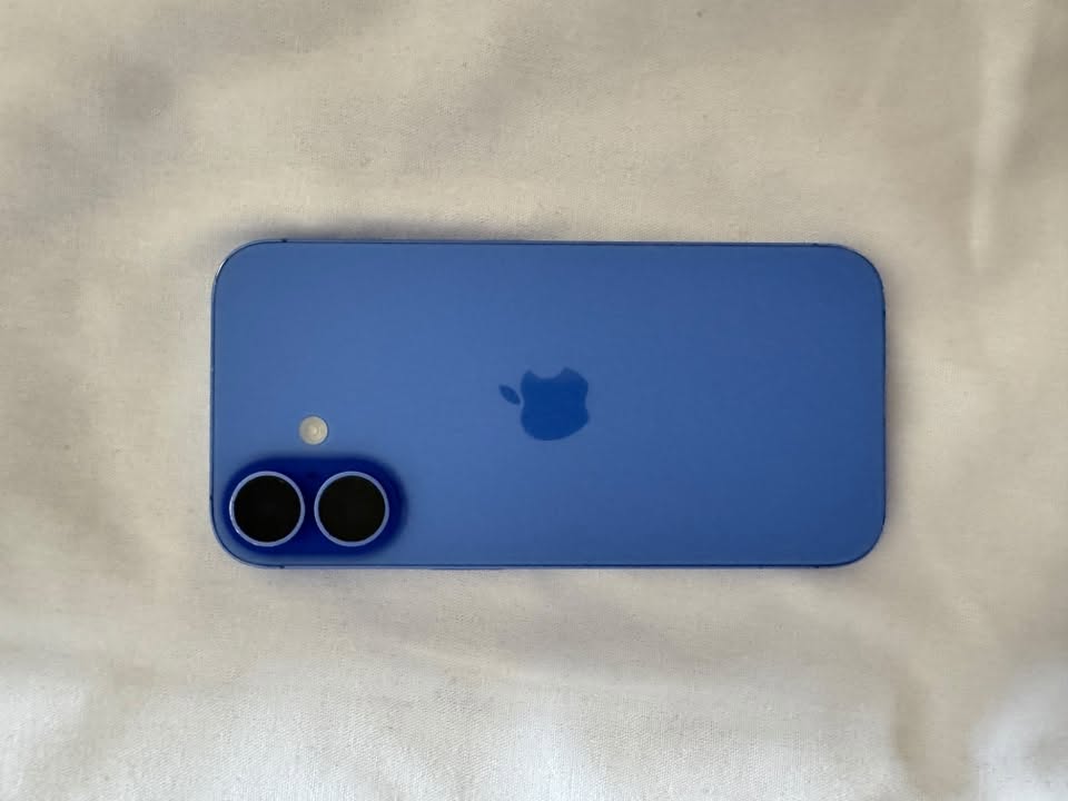 iPhone 16 128GB bataryası %90 açılmamış - 1,000₾