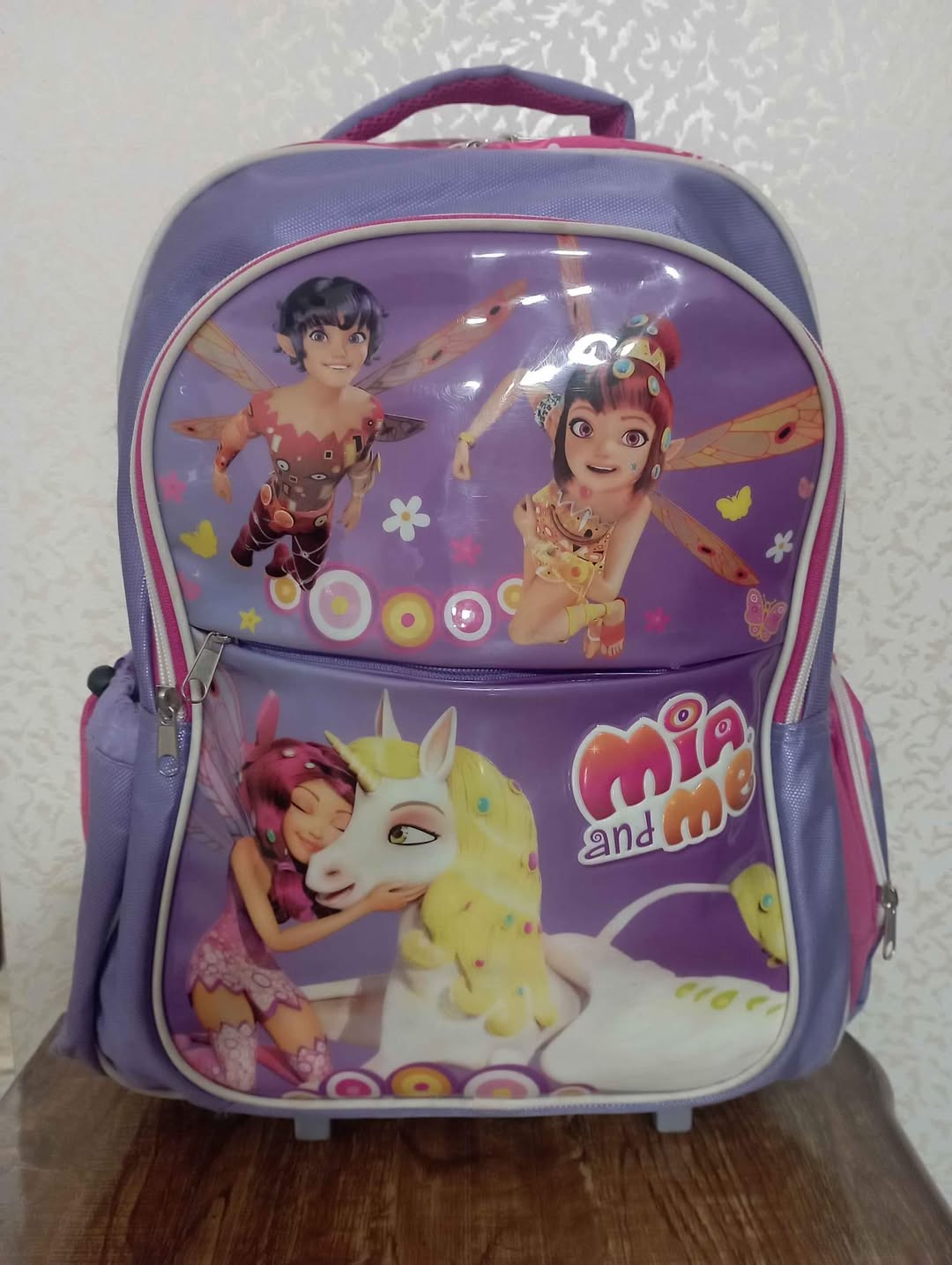 Mia and Me դպրոցական պայուսակ սահող անիվներով
