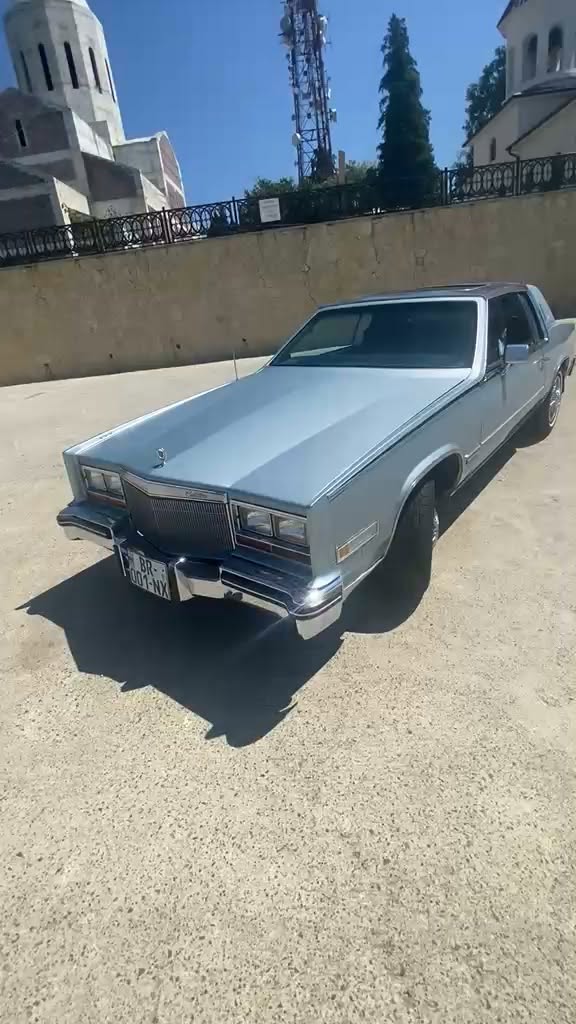 Cadillac Eldorado 1981 — 8,900$