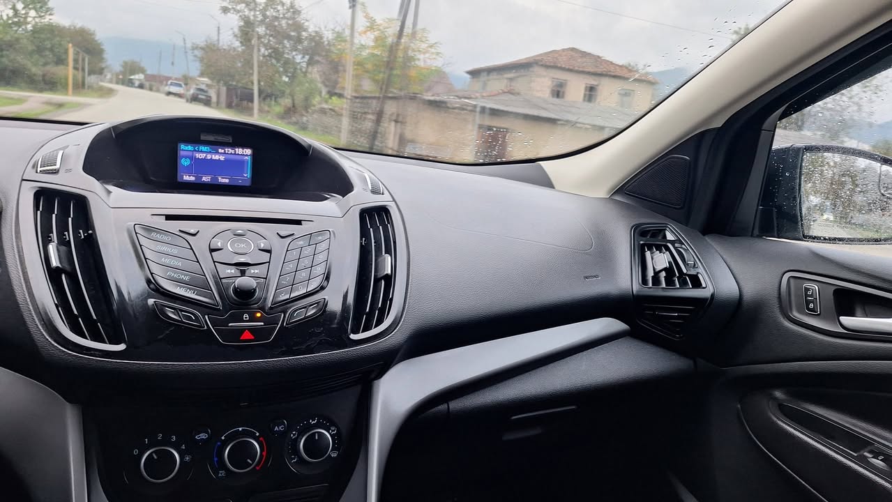 Car 2013, 2.0 turbo, 164,000 km