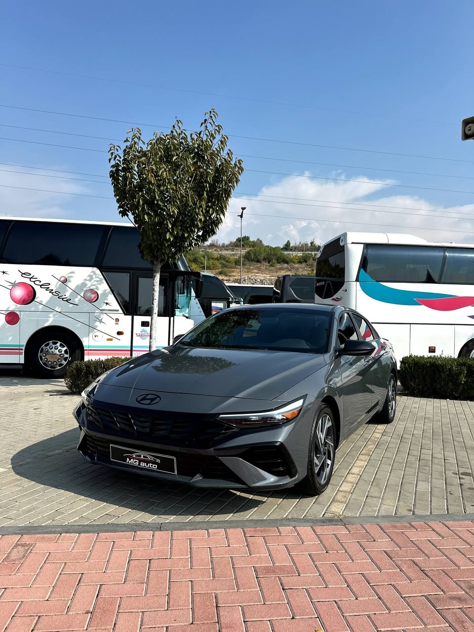 Hyundai Elantra 2025