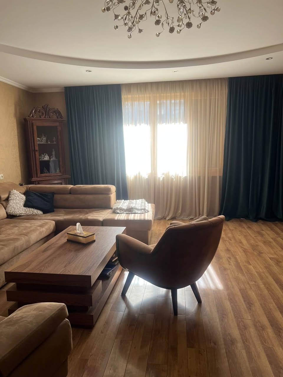 Mənzil satılır, Tbilisi — $155,000