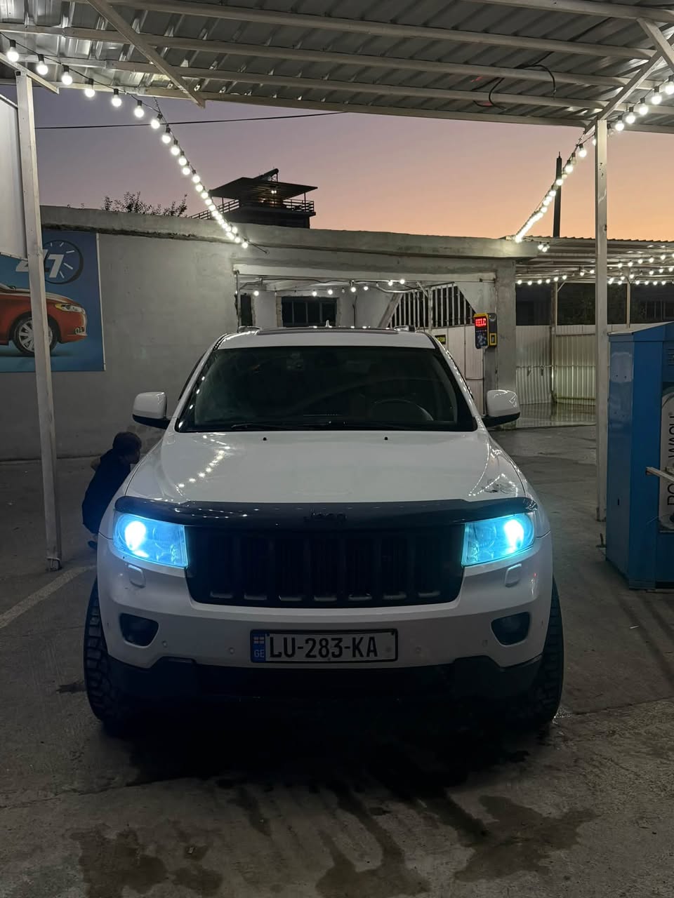 Jeep 2013 — 10,000$