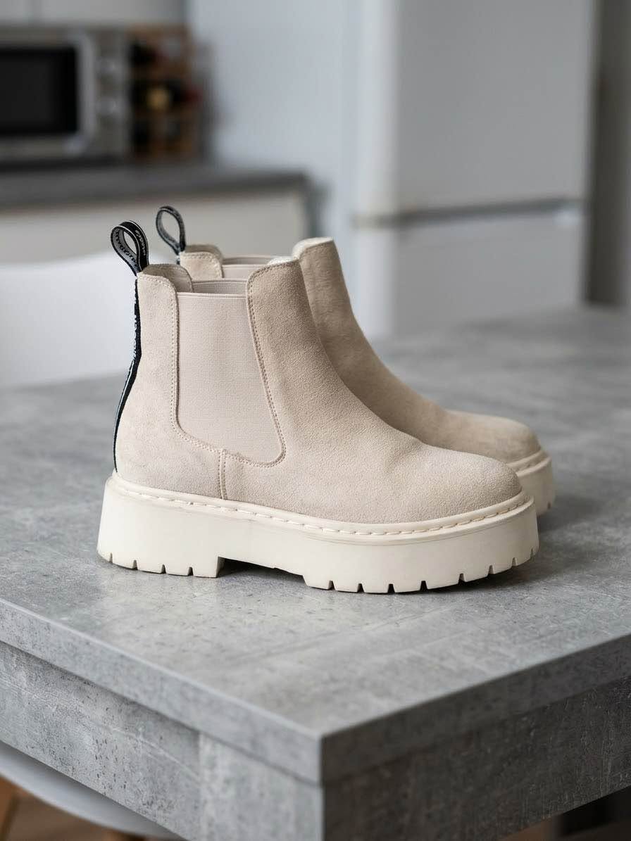 Steve Madden ბოტინკები ზამშისგან, ზომა 40
